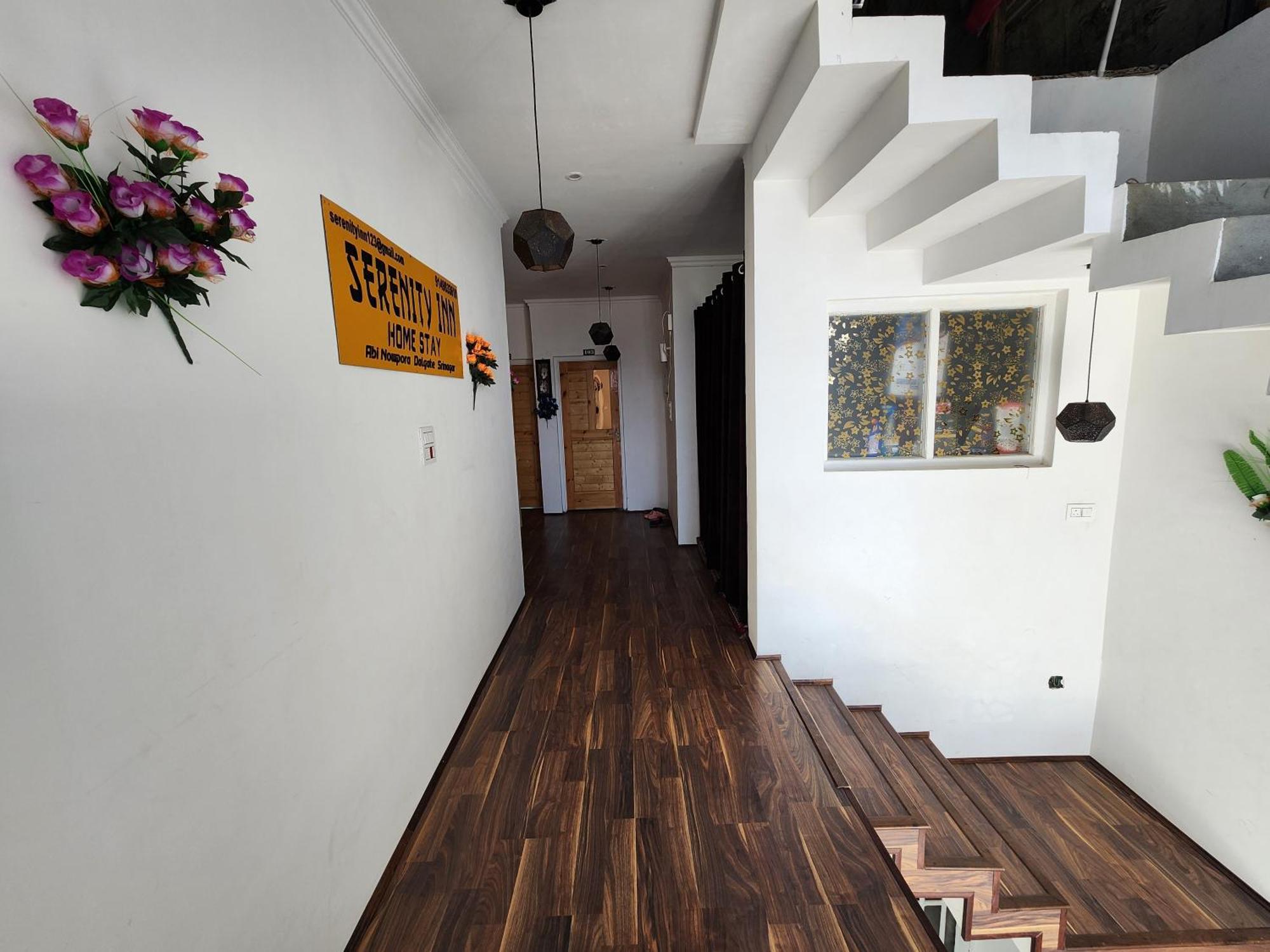 Serenity Inn Home Stay Srīnagar 외부 사진